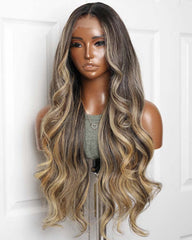Skai | Perruque en cheveux naturels blond cendré, mèches miel, dentelle HD sans colle