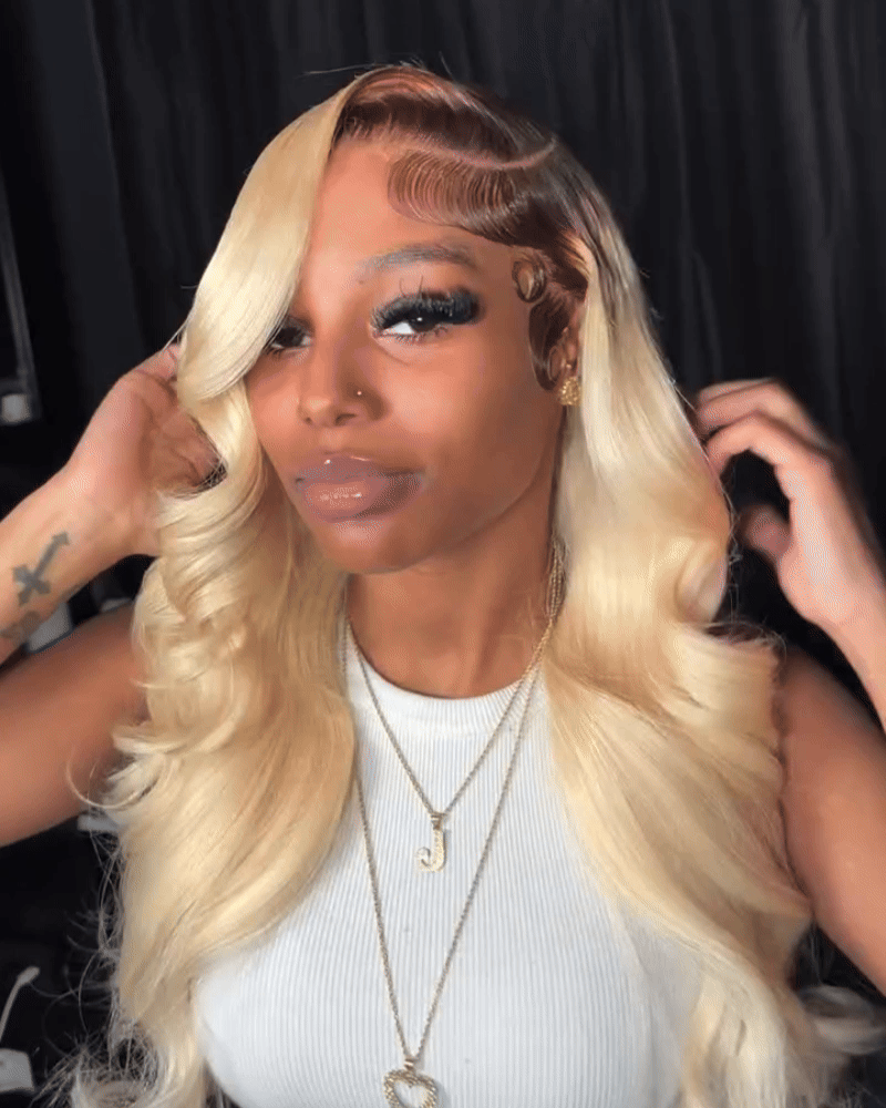 Perruque sans colle blonde lisse et ondulée Beverly | HD Lace #1B roots #613