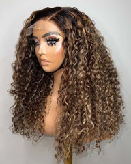 Milão | Peruca de cabelo humano com ondas de água e madeixas caramelo HD Lace sem cola