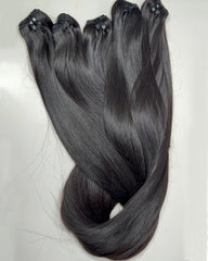 Extensions de cheveux bruts authentiques et raides