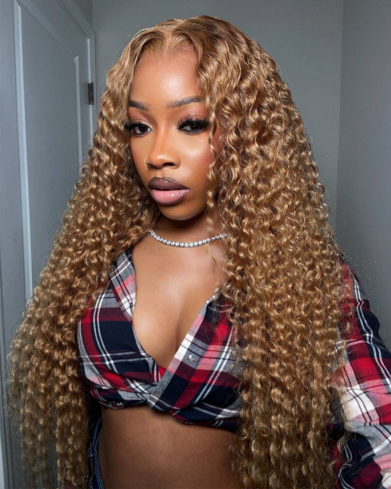 Serena | Perruque sans colle avec lace frontale et closure HD blond miel bouclé, HD