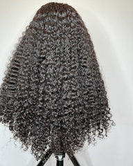 Clara | 🔸Densité élevée 550 g🔸 Perruque de luxe bouclée SDD HD sans colle, en dentelle HD