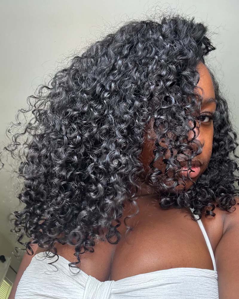 Karina | Perruque demi-perruque bouclée de luxe en cheveux bruts