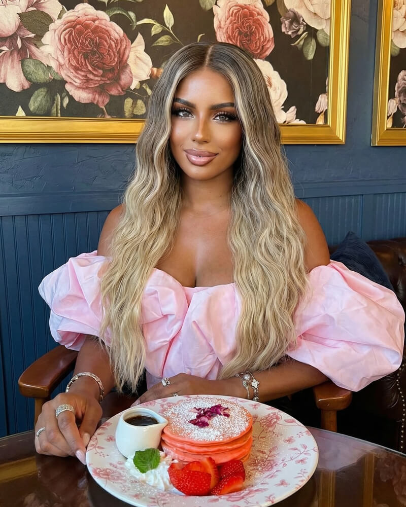 Dream | Wavy Hair Ombre Money Piece Blonde Balayage Wig